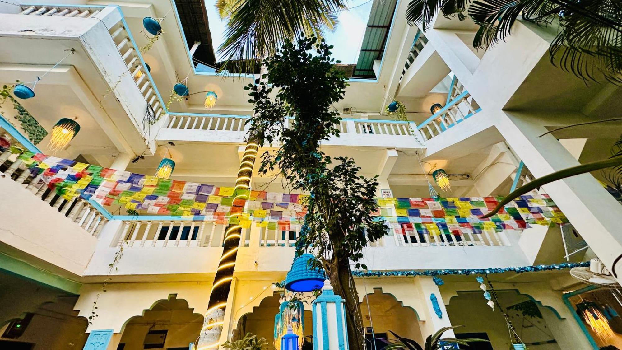 Omkar Wellness Hotel